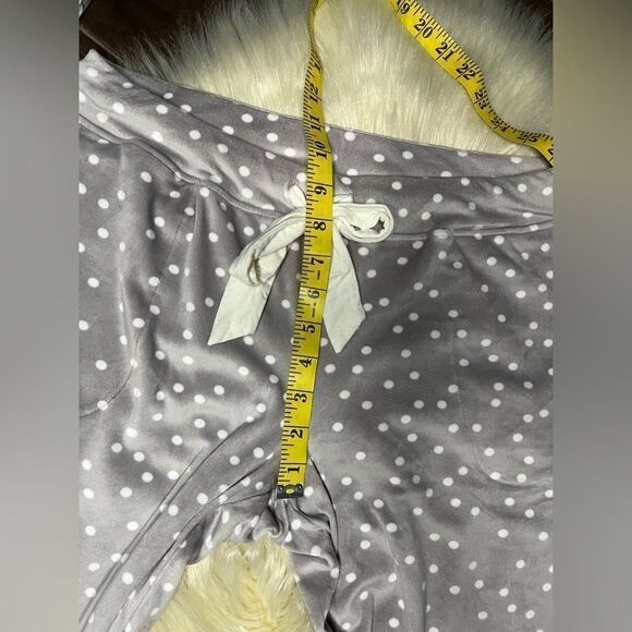 SOMAWKND Sunday Velour Lounge grey and white polka dots pants sz medium - Picture 9 of 10